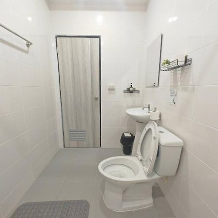 57 Hidden House Bkk Chinatown Hotel Банкок Екстериор снимка